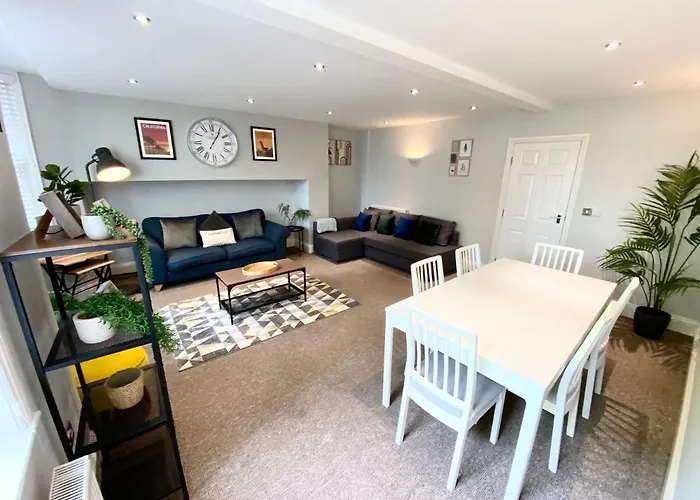 Appartamento South Cliff With Garden *