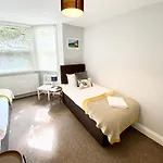 South Cliff With Garden Appartement